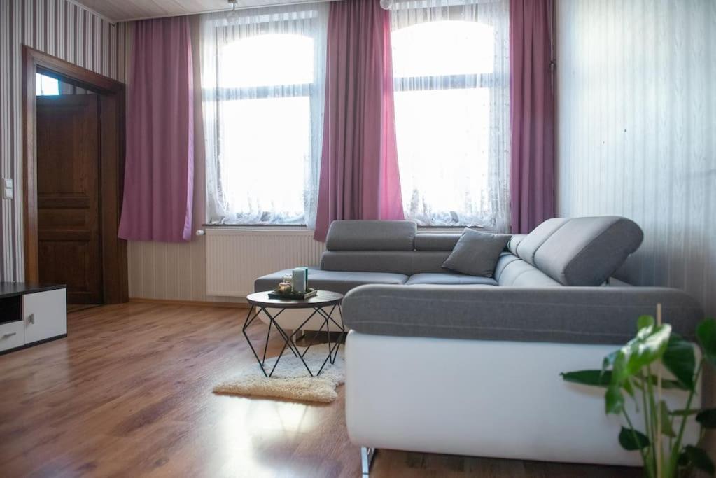 2 Zi.-Wohnung Stadtnah, Messenah Sarstedt Zewnętrze zdjęcie